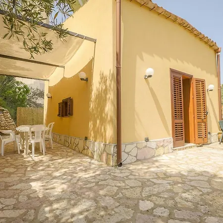 Holiday Enrico Casa Olea Castellammare del Golfo