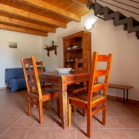 Holiday Enrico Casa Olea