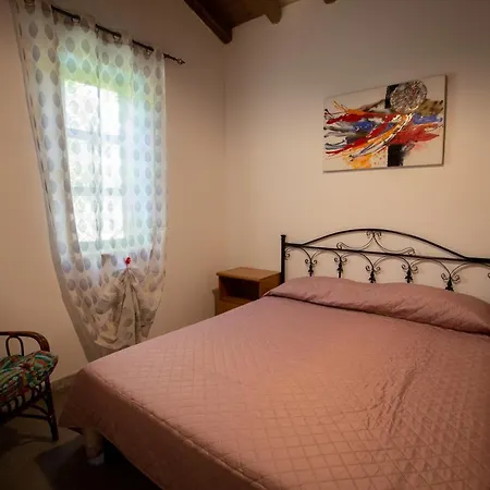 Holiday home Holiday Enrico Casa Olea *